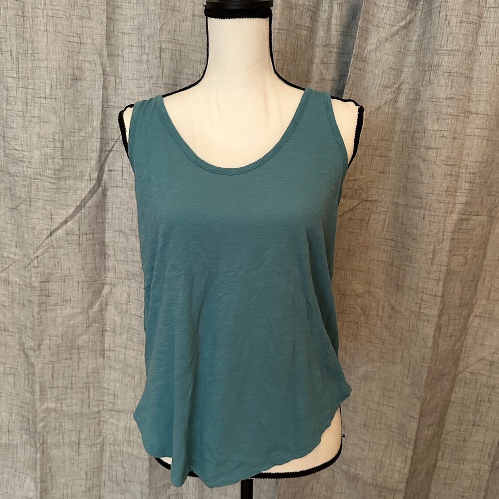 Loft Tank Top - Picture 2 of 4